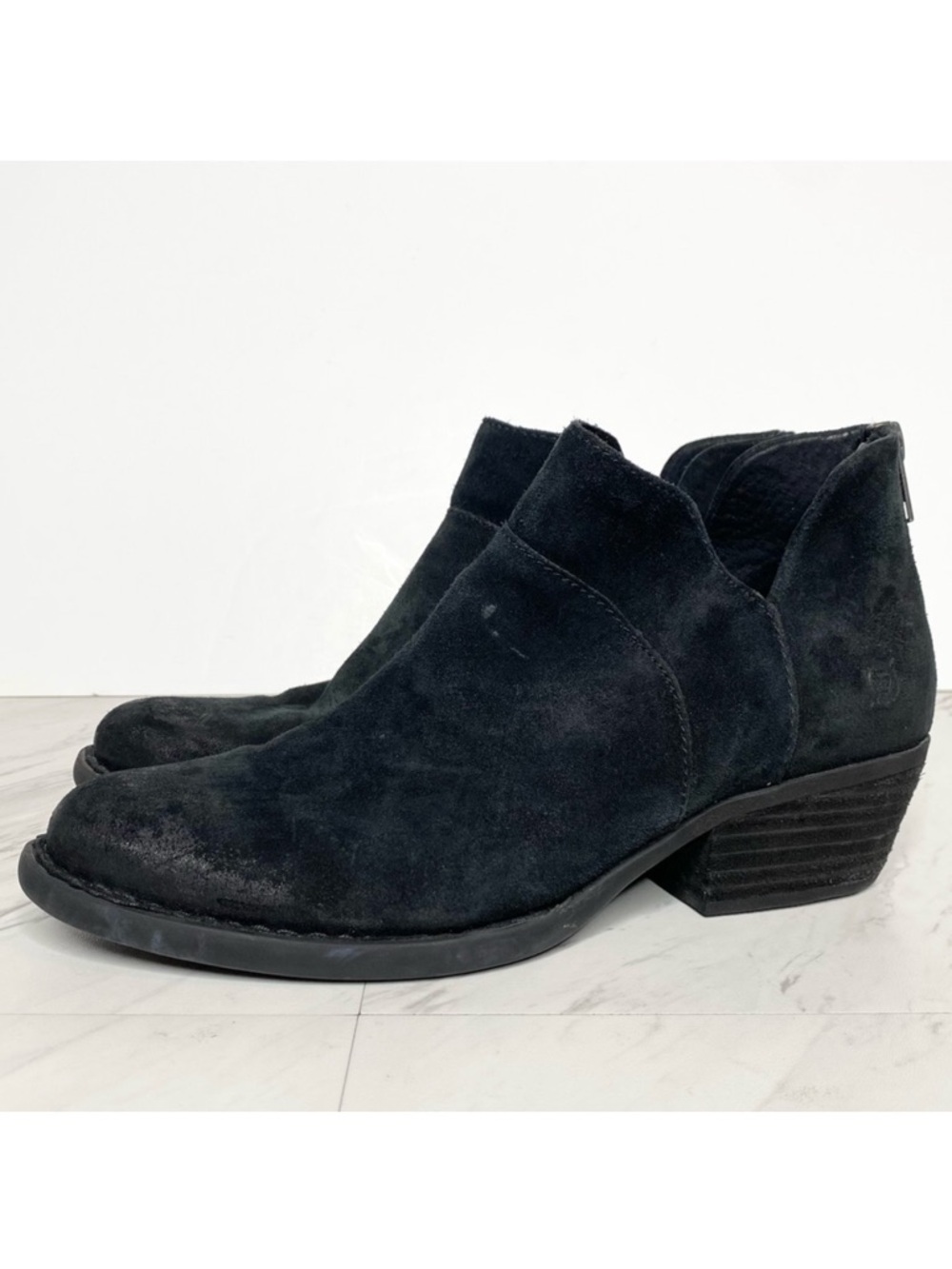 Born Shari Black Suede Bootie 7 1/2 M